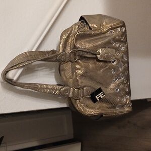 NWT WOMEN'S PURSE